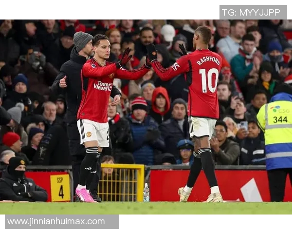 英格兰世界杯新队服曝光贝林汉姆拉什福德等五名球员亮相