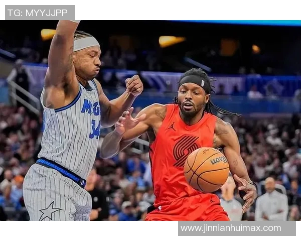 夏普精彩突破助攻杨瀚森轻松抛投首开纪录展现默契配合