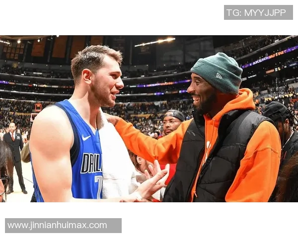 东契奇本赛季场均351分领跑全联盟上一位湖人球员是科比 东契奇本赛季场均351分领跑全联盟上一位湖人球员是科比