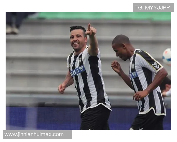 迪纳塔莱期待斯帕莱蒂的攻势足球带来精彩表现并希望DV9赛季进球达到20个